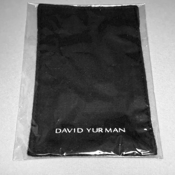 New David Yurman Black and White Jewelry Polishing Cloth New in Plastic 6”x 3.5” - Picture 3 of 7